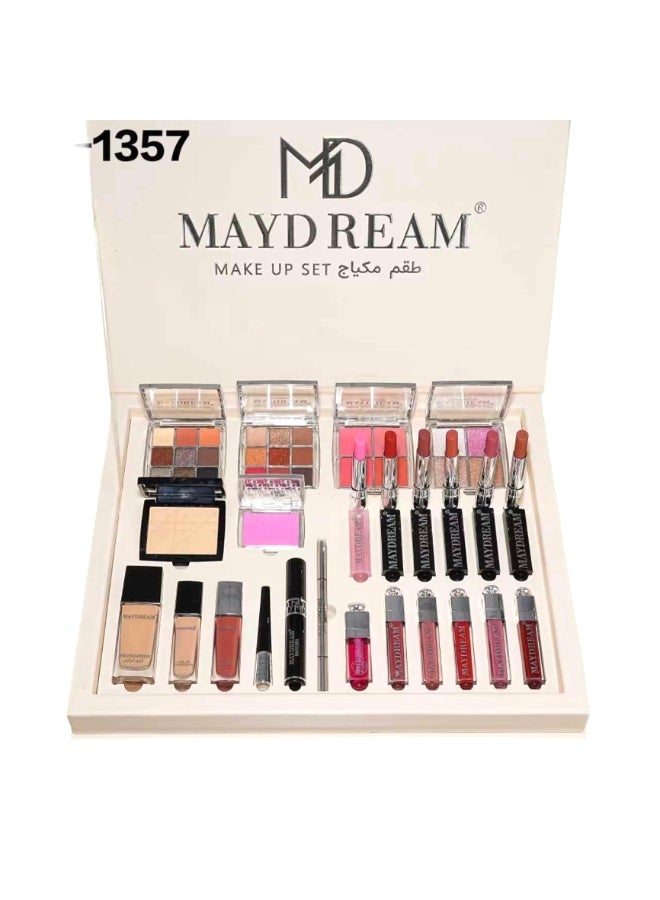 MAYDREAM Beige Set – The magic of femininity in one set - Image 3